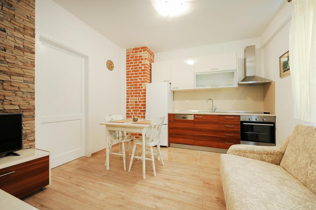 Little Cosy Apartment Zadar Exterior photo